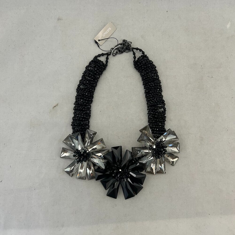 Chico's Dahlia Necklace